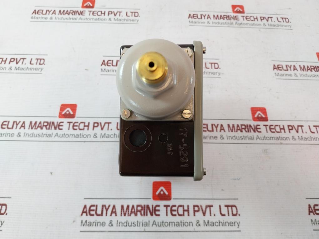 Danfoss Rt 110 Pressure Switch En 60947-4/-5 3-40 Psig