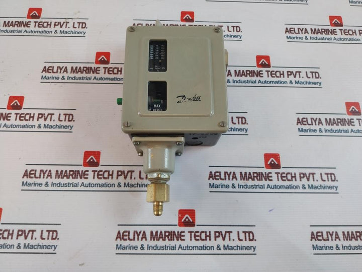 Danfoss Rt 117 Pressure Control Switch 150-430 Psig