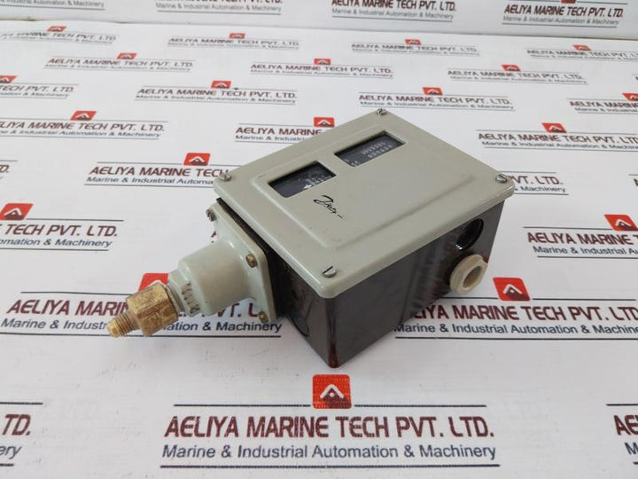 Danfoss Rt 117 Pressure Control Switch 17-5295 14-57 Psi 1-4 Bar
