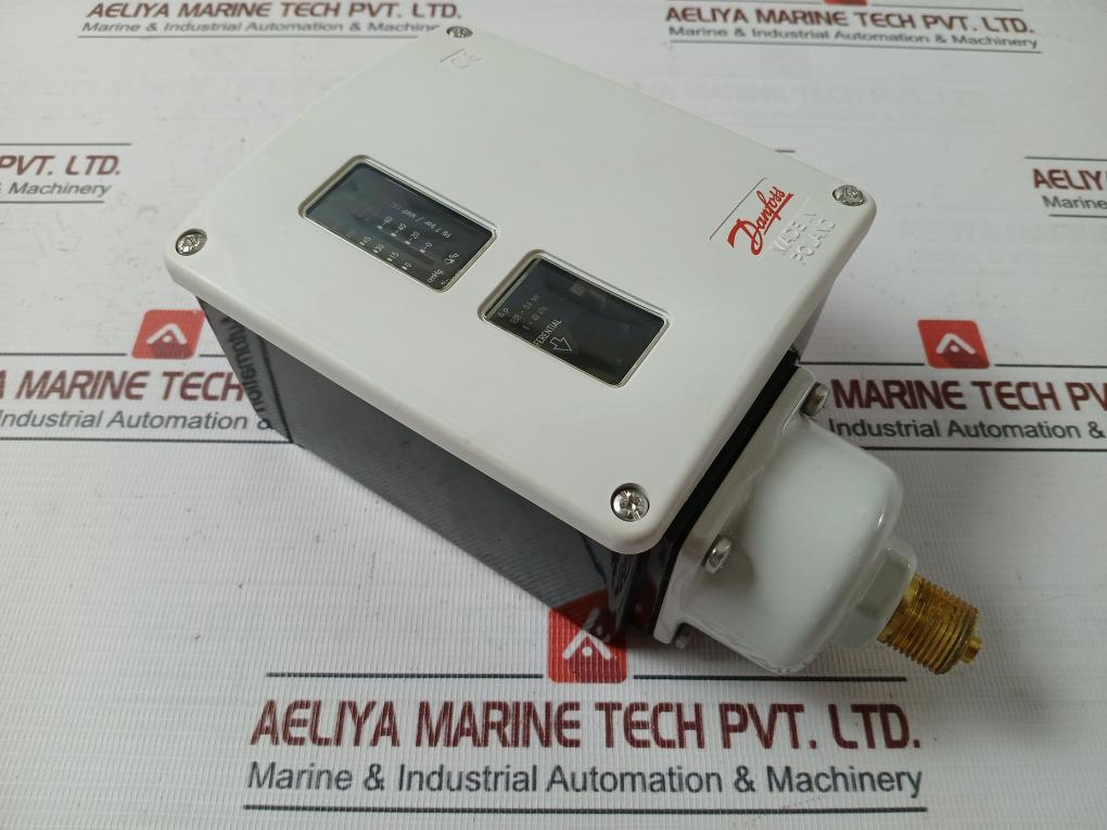 Danfoss Rt121 Pressure Switch 017A1681-03 En60947-4/-5 Ip66 7 Bar/102 Psig