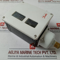 Danfoss Rt121 Pressure Switch 017A1681-03 En60947-4/-5 Ip66 7 Bar/102 Psig