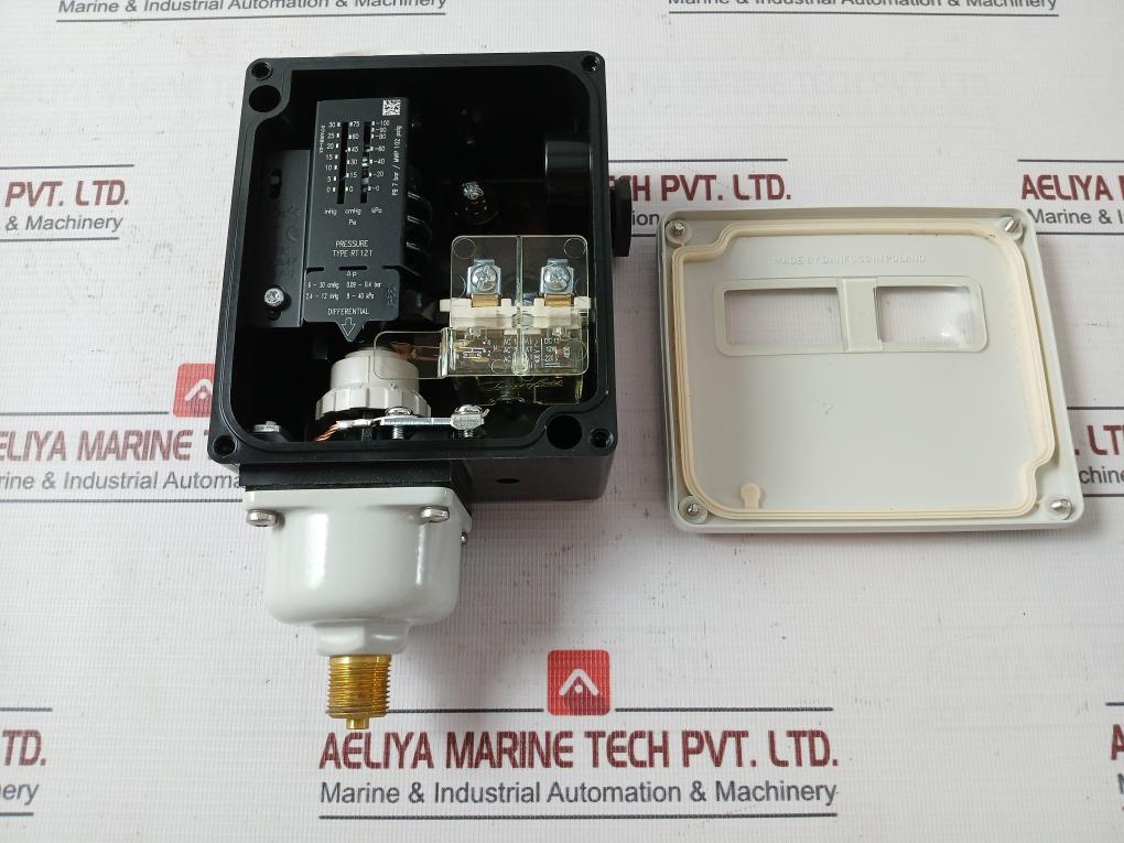 Danfoss Rt121 Pressure Switch 017A1681-03 En60947-4/-5 Ip66 7 Bar/102 Psig