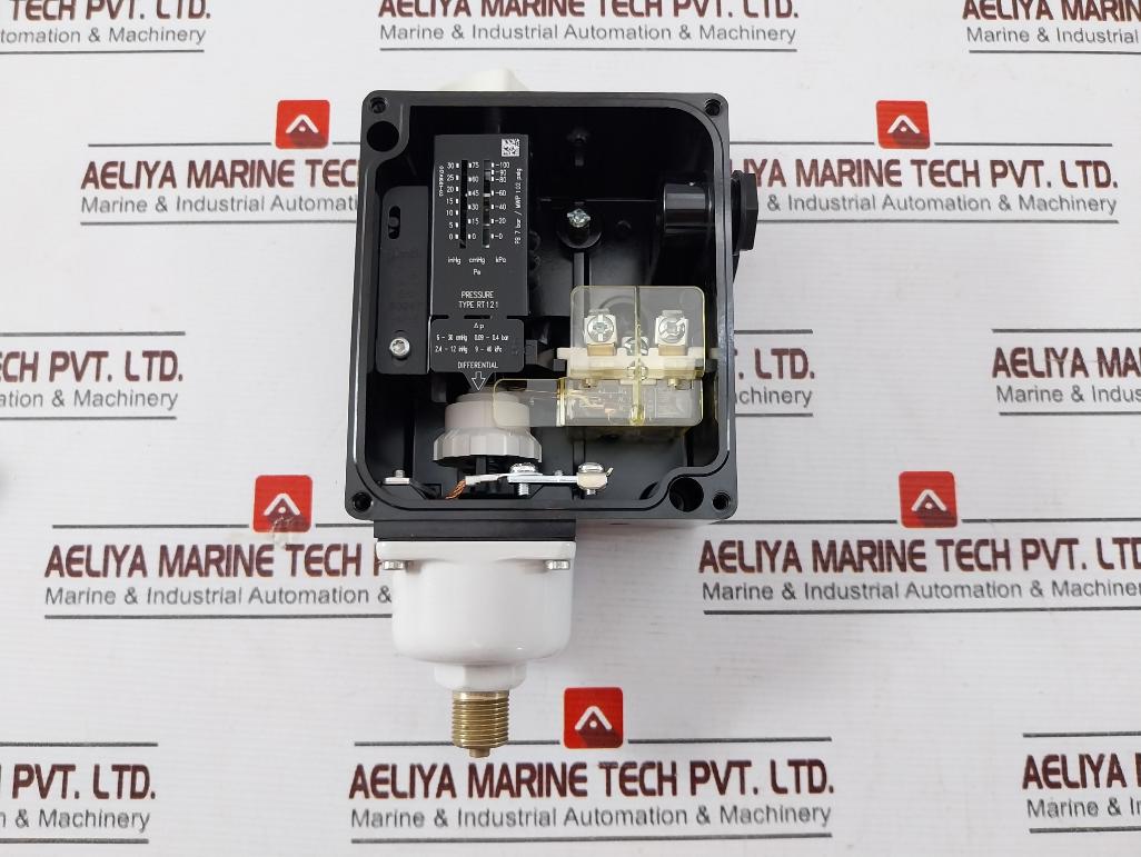 Danfoss Rt121 Pressure Switch Pb 7 Bar/Mwp 102 Psig 0-100 Kpa