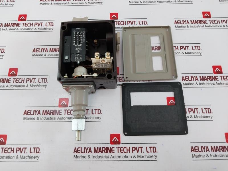 Danfoss Rt1a Pressure Control Switch Pb 22 Bar/mwp 319 Psig Ip66, En 60947-4/-5