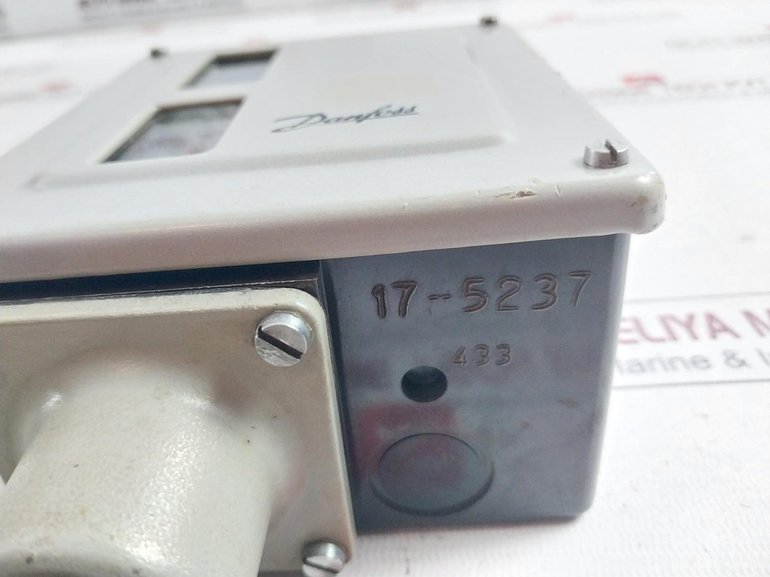 Danfoss Rt 200 Pressure Switch 12W 220Vdc Ip66 3.5-17 Psi