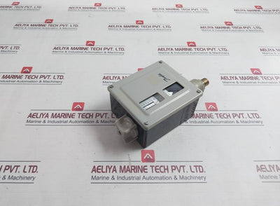 Danfoss Rt 200 Pressure Switch 12W 220Vdc Ip66 3.5-17 Psi
