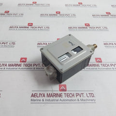 Danfoss Rt 200 Pressure Switch 12W 220Vdc Ip66 3.5-17 Psi