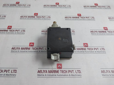 Danfoss Rt 200 Pressure Switch 12W 220Vdc Ip66 3.5-17 Psi