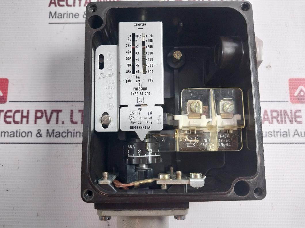 Danfoss Rt 200 Pressure Switch 12W 220Vdc Ip66 3.5-17 Psi