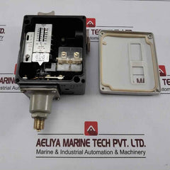Danfoss Rt 200 Pressure Switch 3–85 Psig 10(4)A-380Vac