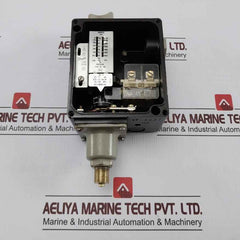 Danfoss Rt 200 Pressure Switch 3–85 Psig 10(4)A-380Vac