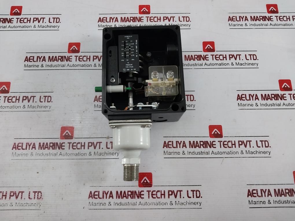 Danfoss Rt33B Pressure Switch 12W 220V 400V 017A1800-01 Pb 7 Bar/Mwp 102 Psig