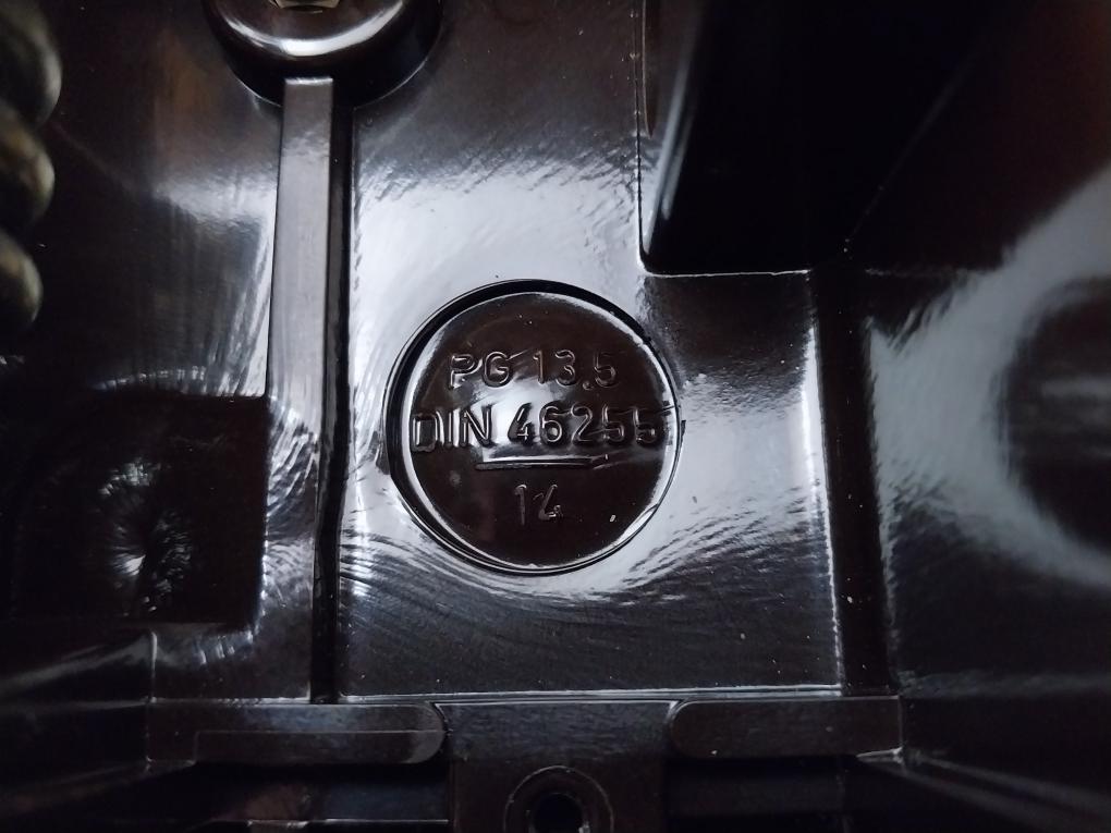 Danfoss Rt7 Temperature Switch 017A1558 Din 46255 17-5053