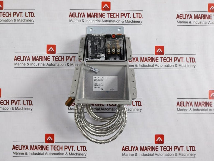 Danfoss Thermostat +60/+150C 480 Vac Kps 81