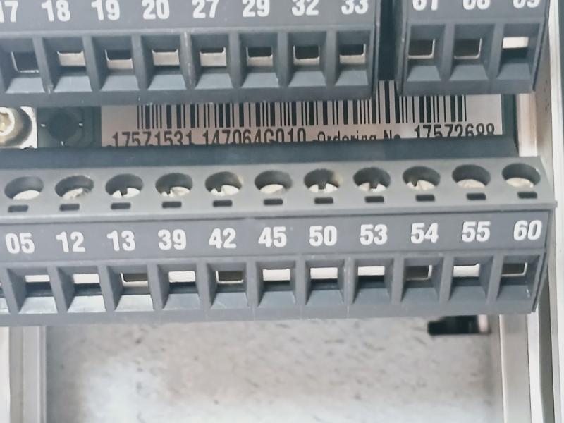 Danfoss Vlt5000 Frequency Converter Vlt5003Pt5B20Str3D0F00A00C0