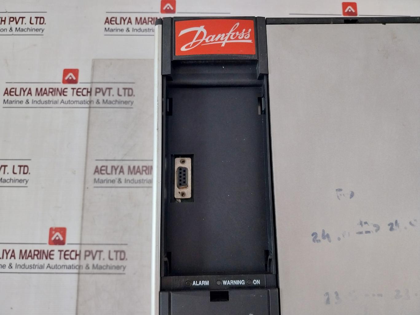 Danfoss Vlt5004Pt2C20Str3Dlf00A00C0 Variable Frequency Drive -24V+ -dc+Dc