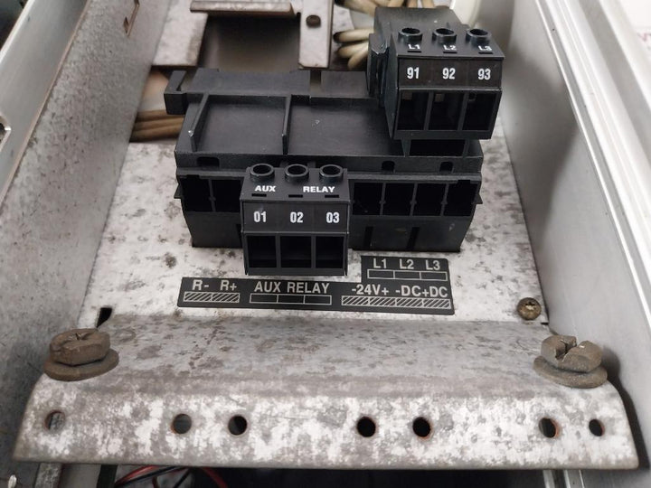 Danfoss Vlt5004Pt2C20Str3Dlf00A00C0 Variable Frequency Drive -24V+ -dc+Dc