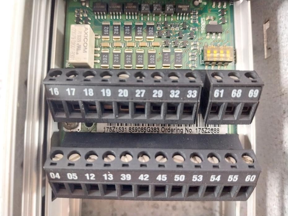 Danfoss Vlt5004Pt2C20Str3Dlf00A00C0 Variable Frequency Drive -24V+ -dc+Dc