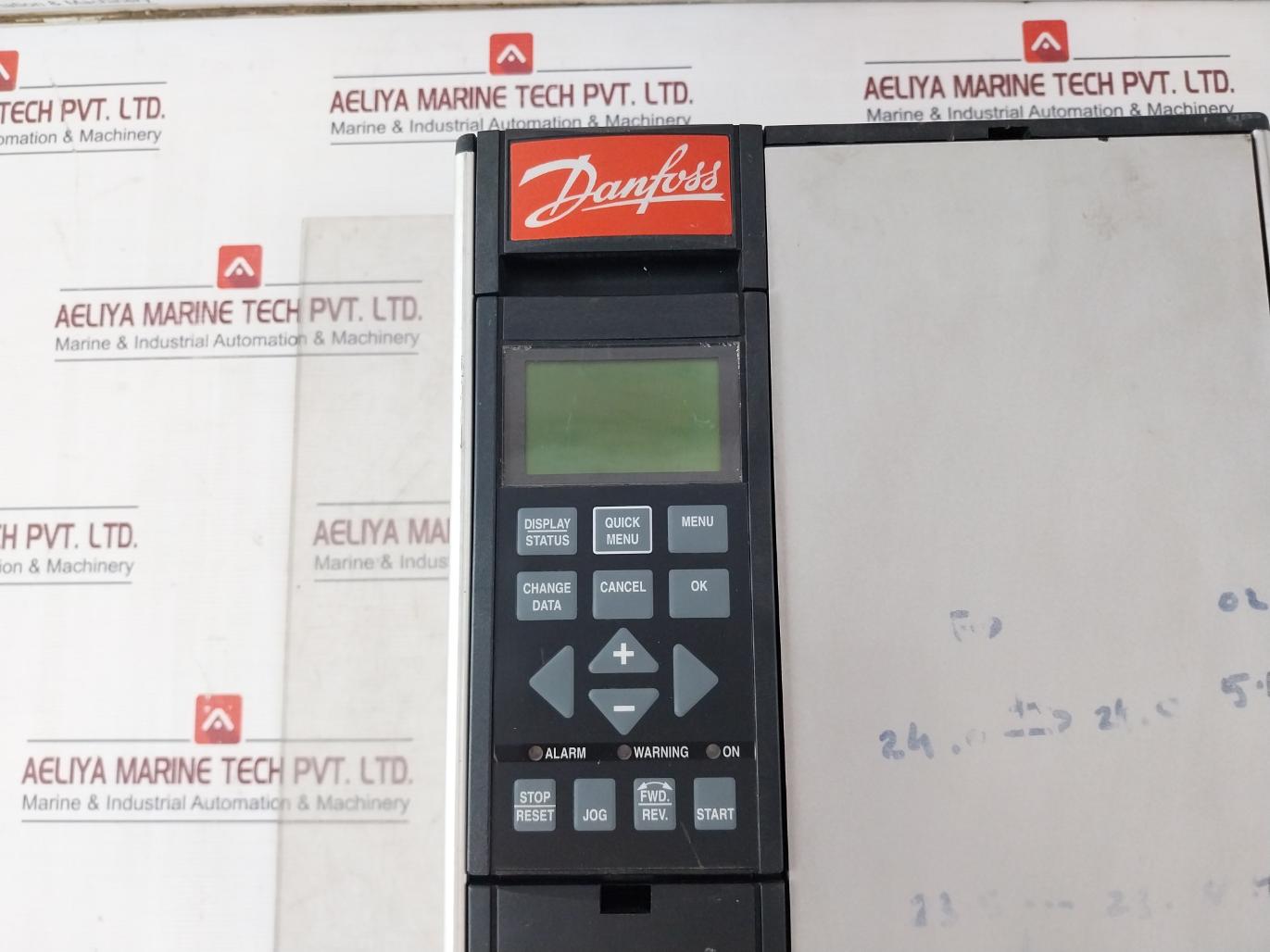 Danfoss Vlt5004Pt2C20Str3Dlf00A00C0 Variable Frequency Drive -24V+ -dc+Dc