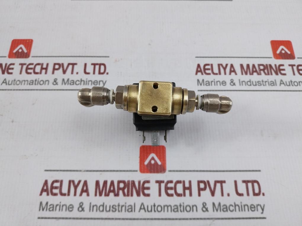 Danfoss Am024D Solenoid Valves With Push-in Fitting 24V Dc 9.5 W