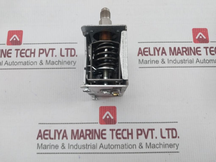 Danfoss Kp5 Pressure Switch 35 Bar/510 Psig