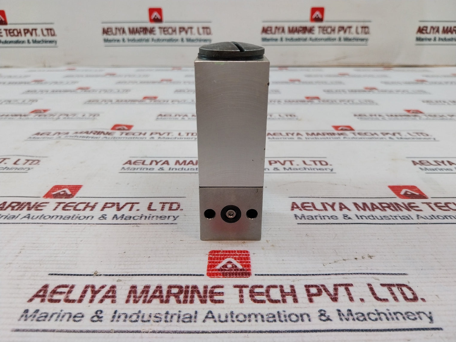 Danfoss Mbs 5100-1811-2Cb04 Pressure Transmitter 10-32Vdc 0...6 Bar 0...600 Kpa