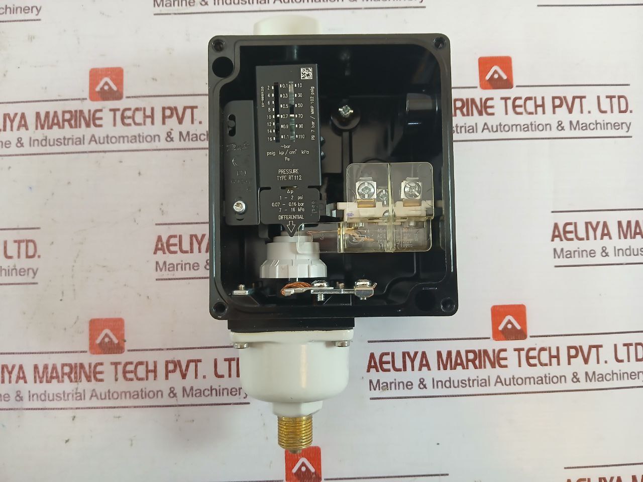 Danfoss Rt112 Pressure Switches 2-16 Psig 1-2 Psi 0.07-0.16 Bar Ab357