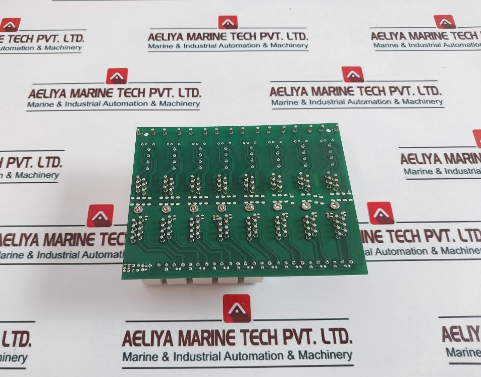 Dataforth Scm5B31-09 Isolated Voltage Input Module W/ Scmpb07-3 Backpanel