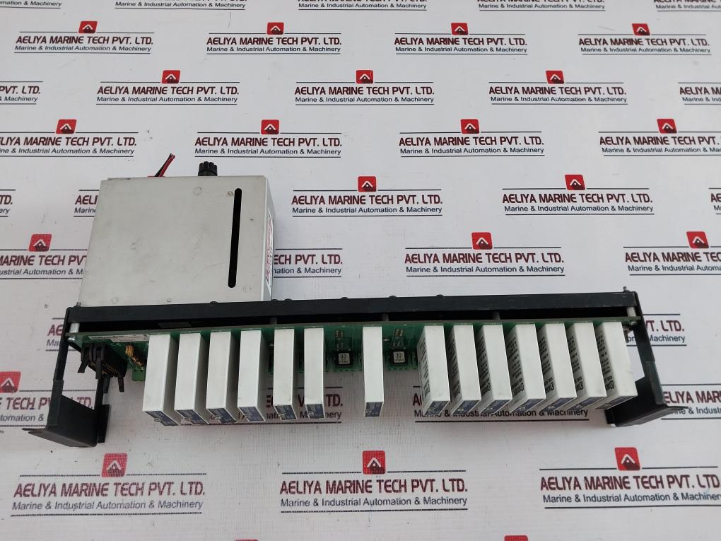 Dataforth Scmpb01 16 Channel Backpanel Module Scm5B41-02D/ Scm5B31/ Scm5B47