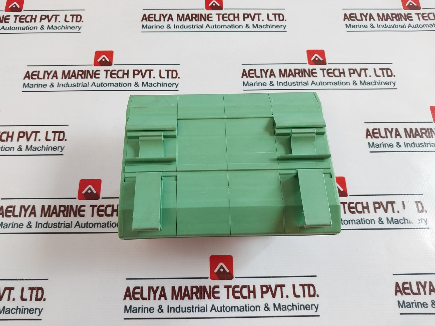 Dataforth Scmpb07-3 8 Channel Backpanel W/Analog Voltage Input Module Scm5B41-02