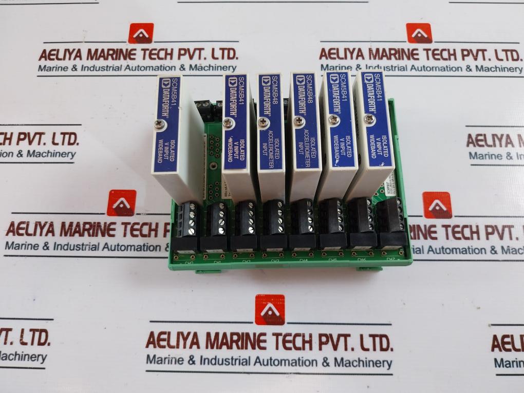 Dataforth Scmpb07 Um Analog Voltage Input Module With Back Panel