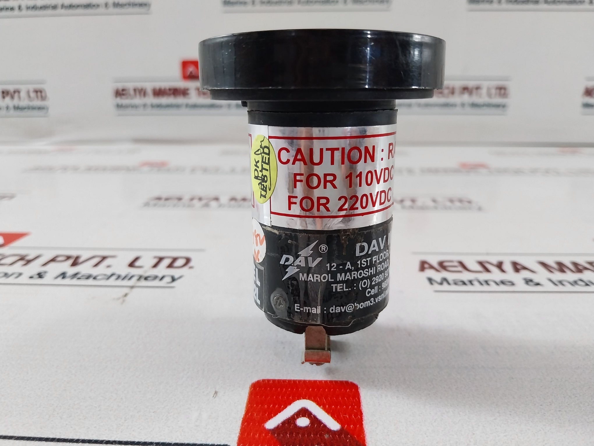 Dav Industries NTC-22L Semaphore Indicator  110 Vdc