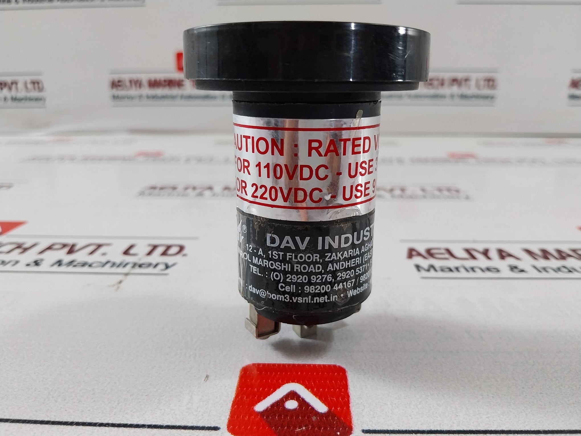 Dav Industries NTC-22L Semaphore Indicator  110 Vdc