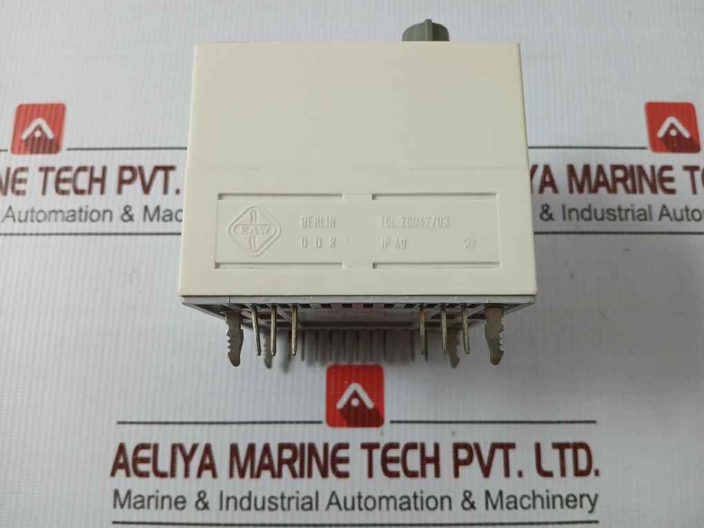 Day Timer 220V 50/60Hz Ip 40 Eaw 6Tz70