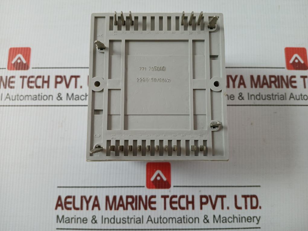 Day Timer 220V 50/60Hz Ip 40 Eaw 6Tz70