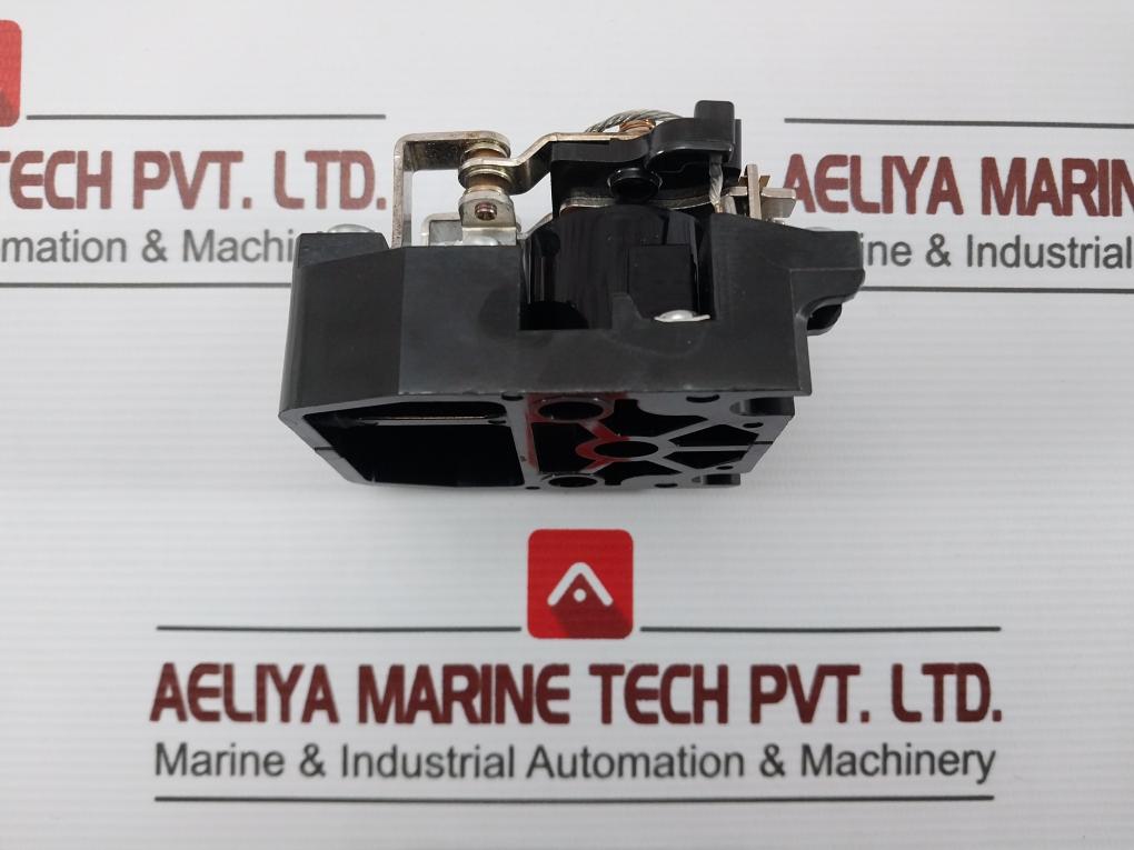 Dayton 5X847E Power Relay 120Vac,50/60Hz