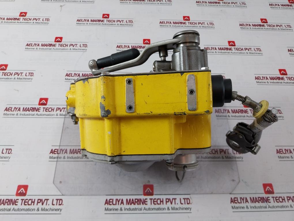 Dbi-sala 3M 3400942 Self Retracting Lifeline 310Lbs 15 Meter 50Ft 9510277 Rev.A