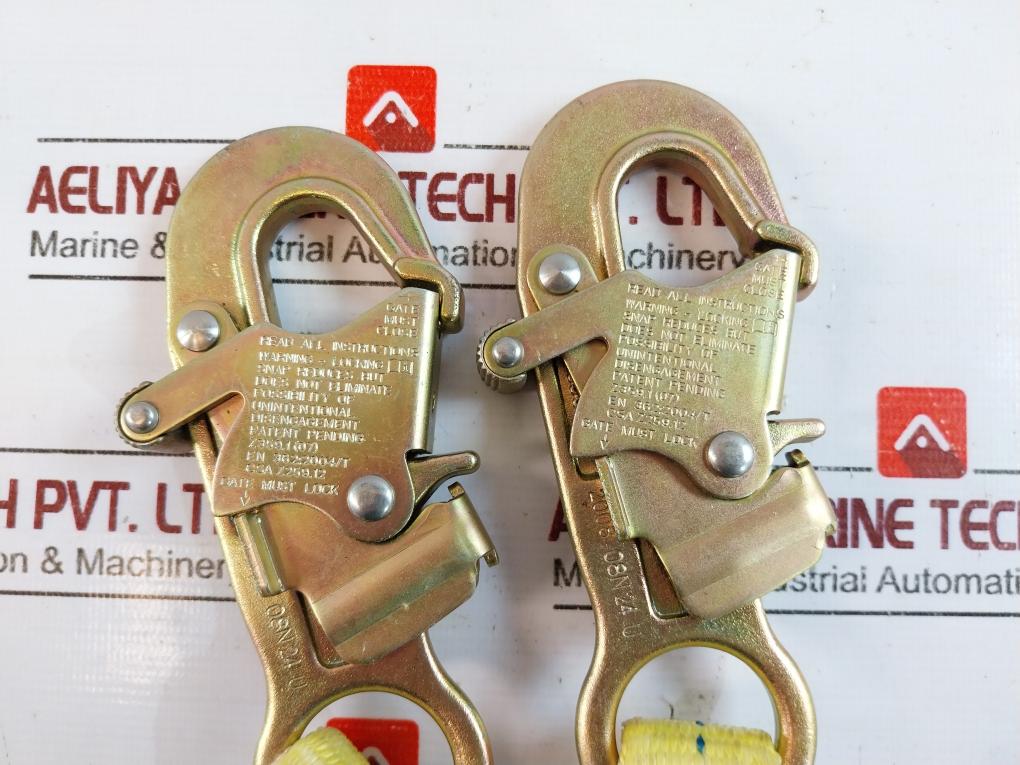 Dbi Sala 1240406 Shock Absorber Lanyard Hook Anchor Connection Capacity 310 Lbs