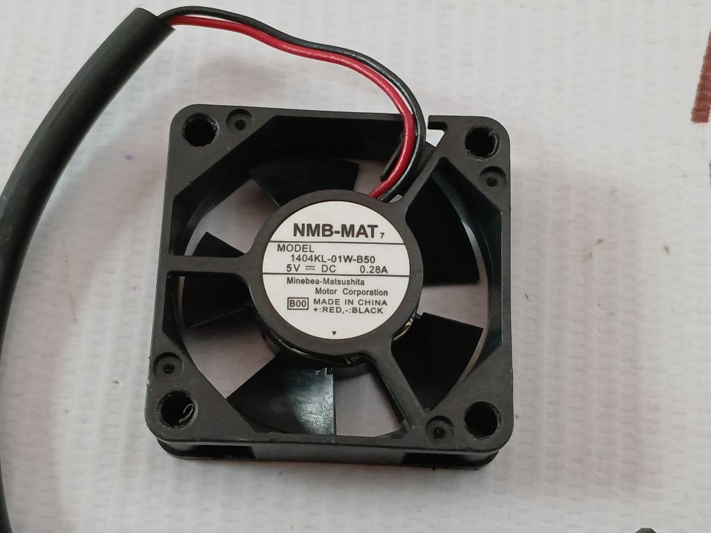 Dc Brushless Cooling Fan 1404Kl-01W-b50 Nmb-mat 5V 0.28A