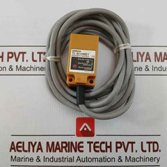 Dc Proximity Switch Sensor 10–30V 2M-cable Omron Tl-n10Me1