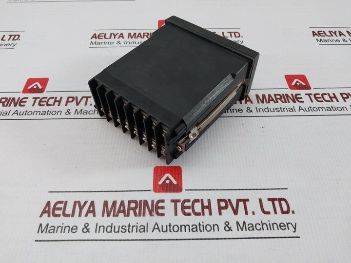 Dc Voltage Monitor 240V Ac Icon P49-vmd0