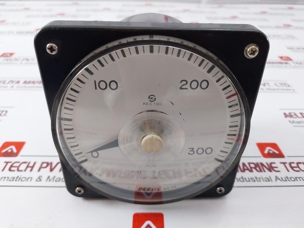 Deesys W11-va Panel Board Meter 0-300V Dcgn-5002 60Hz Ksc1303