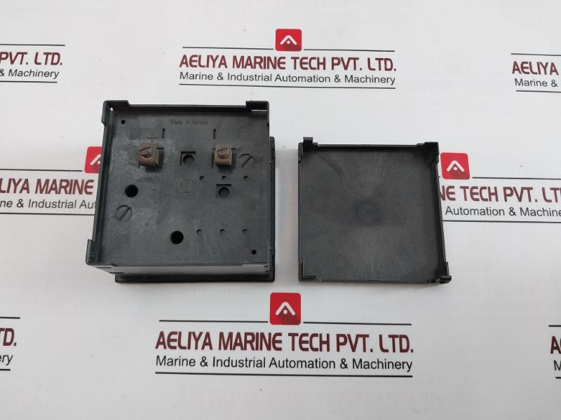 Deif 0-1000 Kvar Voltage Meter 30084-85 0-10V