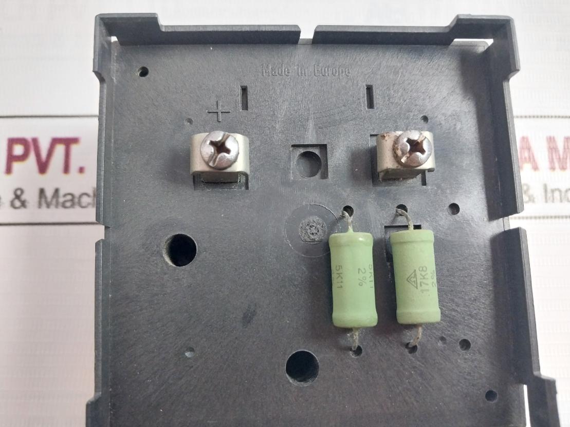 Deif 0-300V Analog Voltmeter 1.5 245613 220