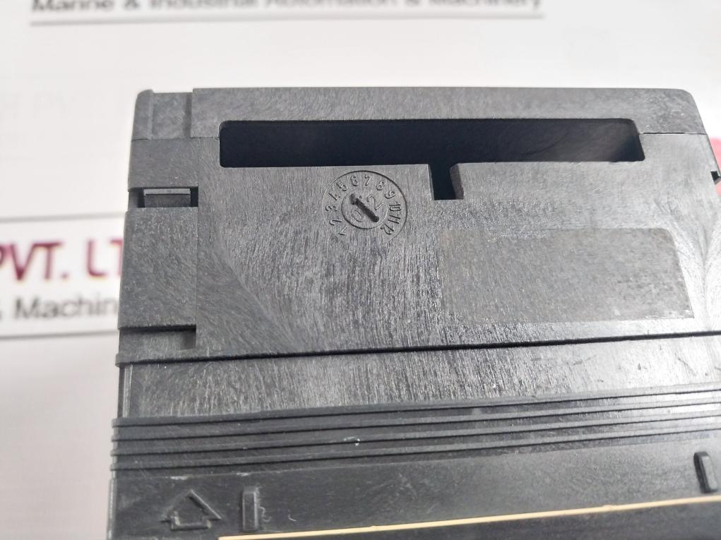 Deif 0-300 V Voltmeter 1.5