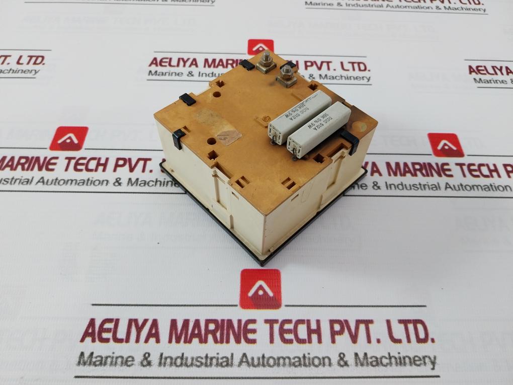 Deif 0-500V Voltmeter DΩC 512A 9W