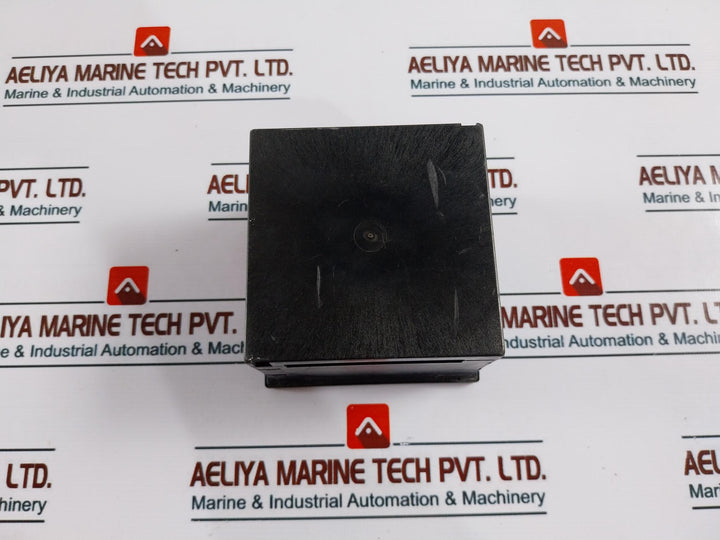 Deif 0-600V Analog Voltage Meter