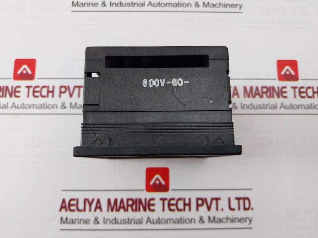 Deif 0-600V Analog Voltmeter 11366-2 -1.5