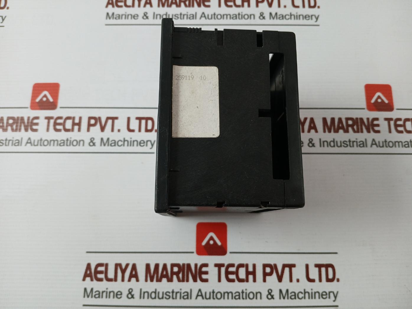 Deif 0-600V Analogue Voltmeter