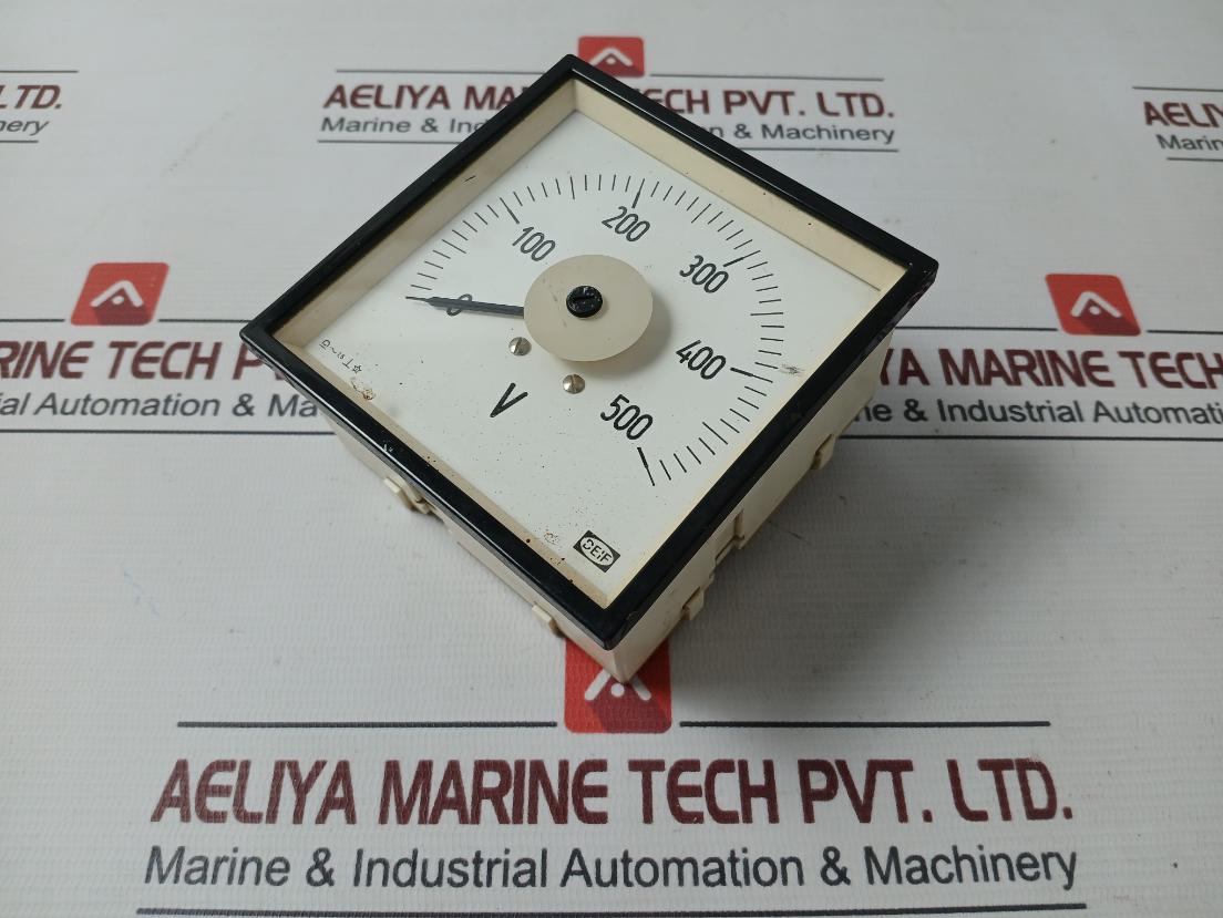 Deif 0 To 500 V Voltage Meter